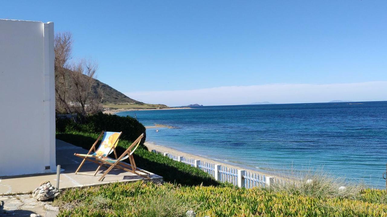 הוילה סקירוס Anemos Seaside House מראה חיצוני תמונה