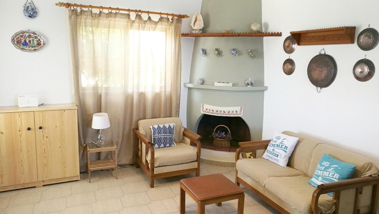 הוילה סקירוס Anemos Seaside House מראה חיצוני תמונה