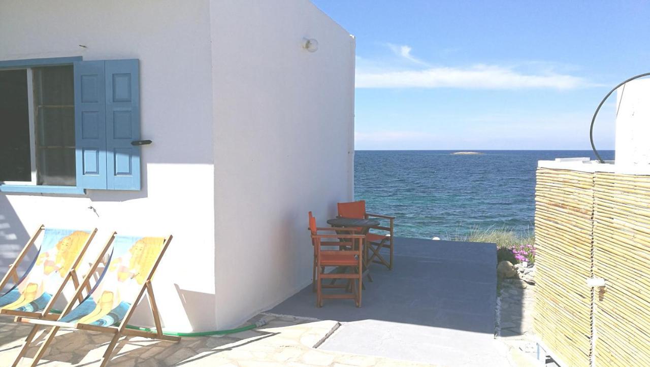 הוילה סקירוס Anemos Seaside House מראה חיצוני תמונה